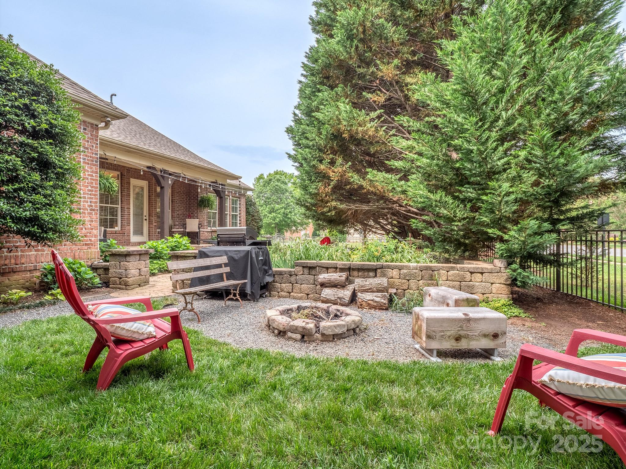 Regent Park - Residential