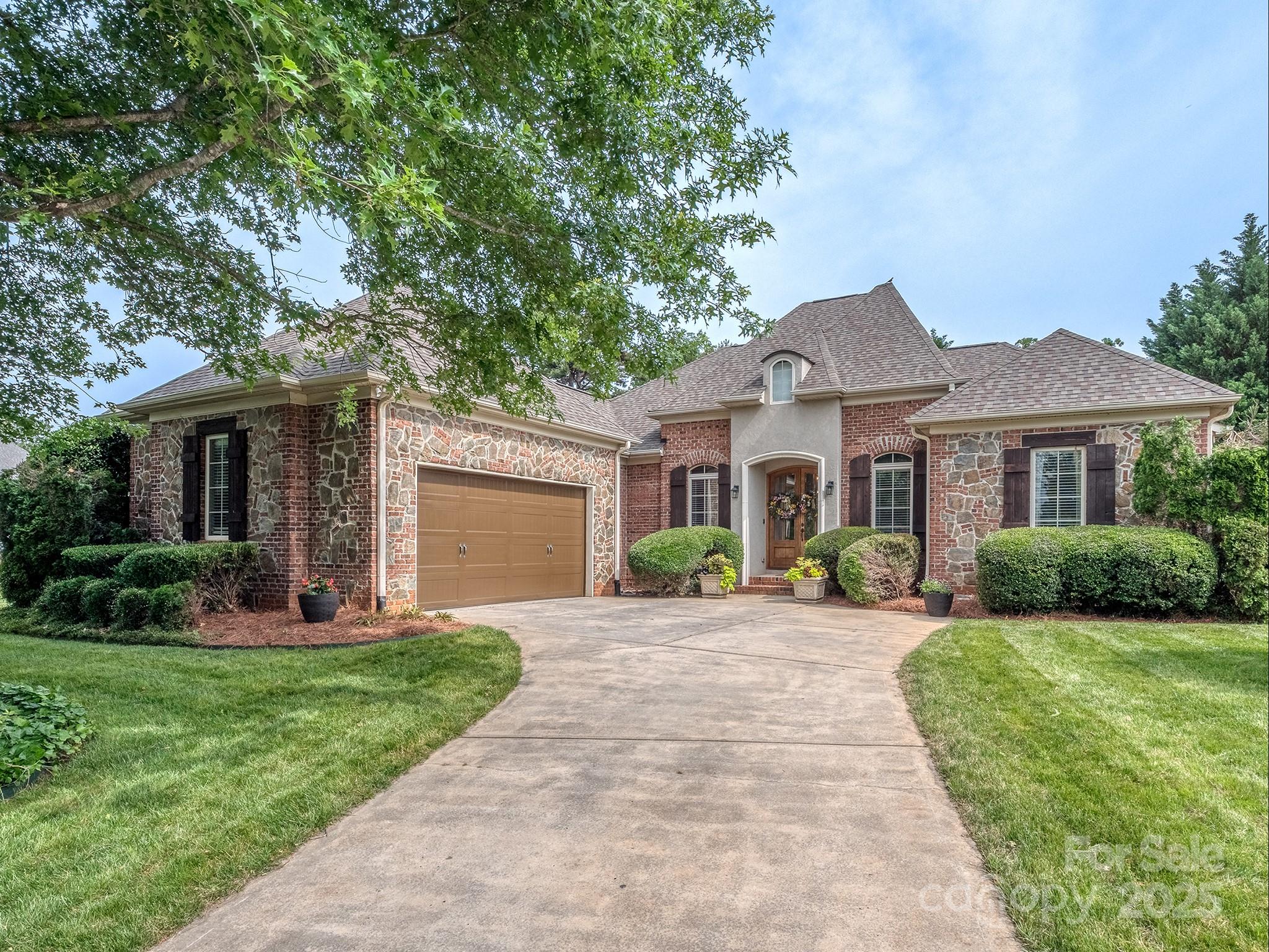 Regent Park - Residential