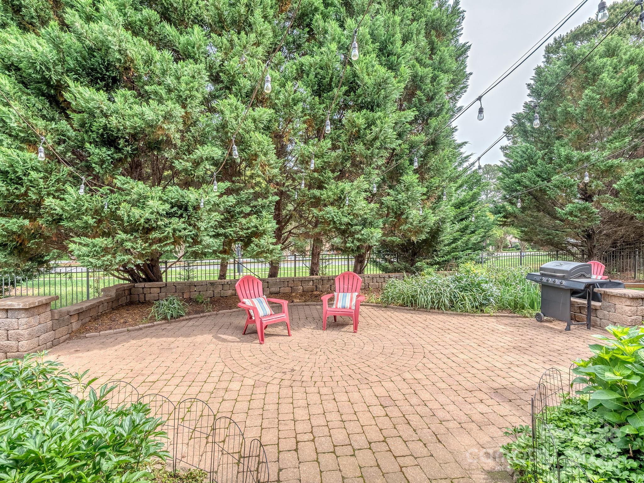 Regent Park - Residential