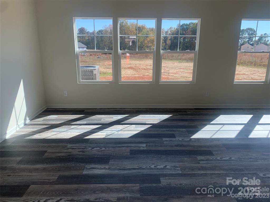 Salem Springs - Residential