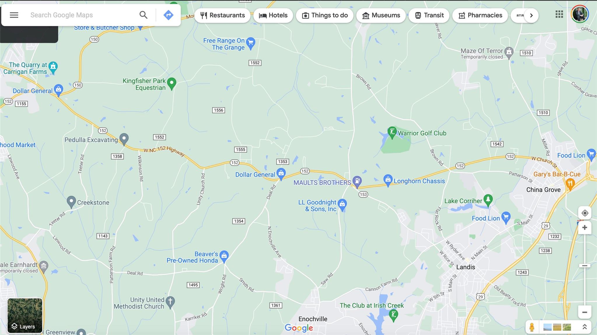 Main image without alt text