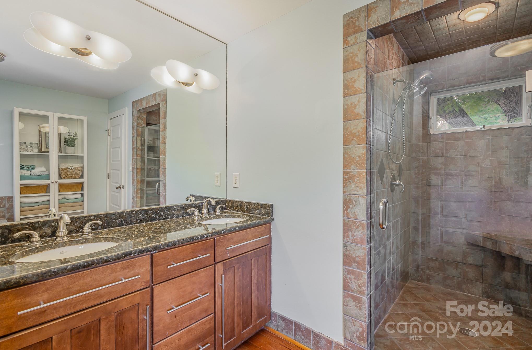 The Arts District - Residential