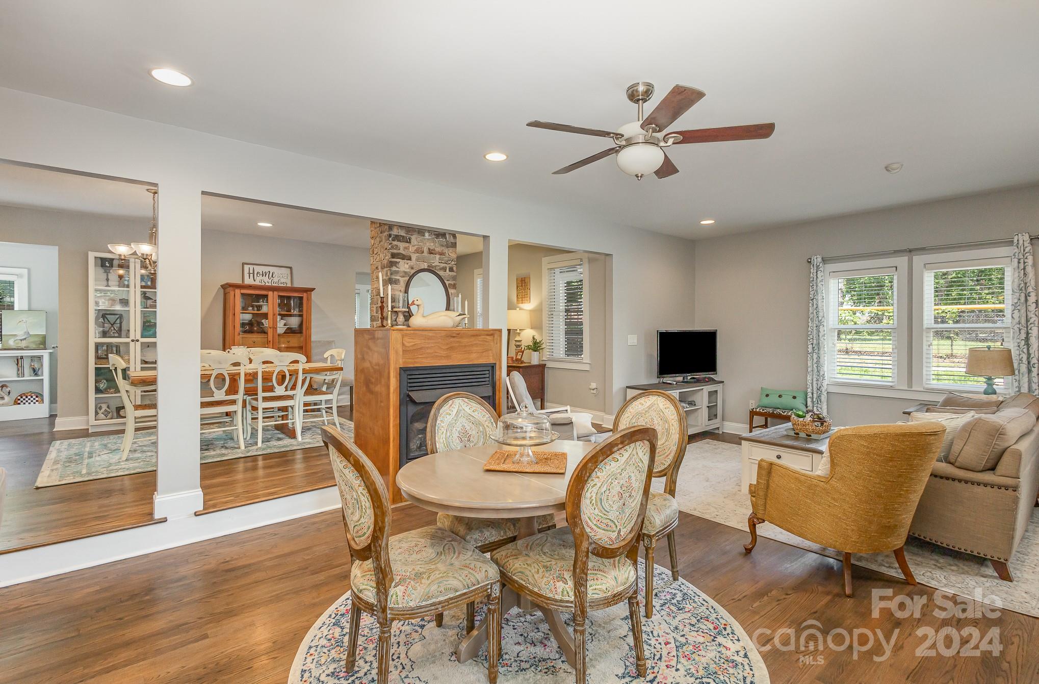 The Arts District - Residential