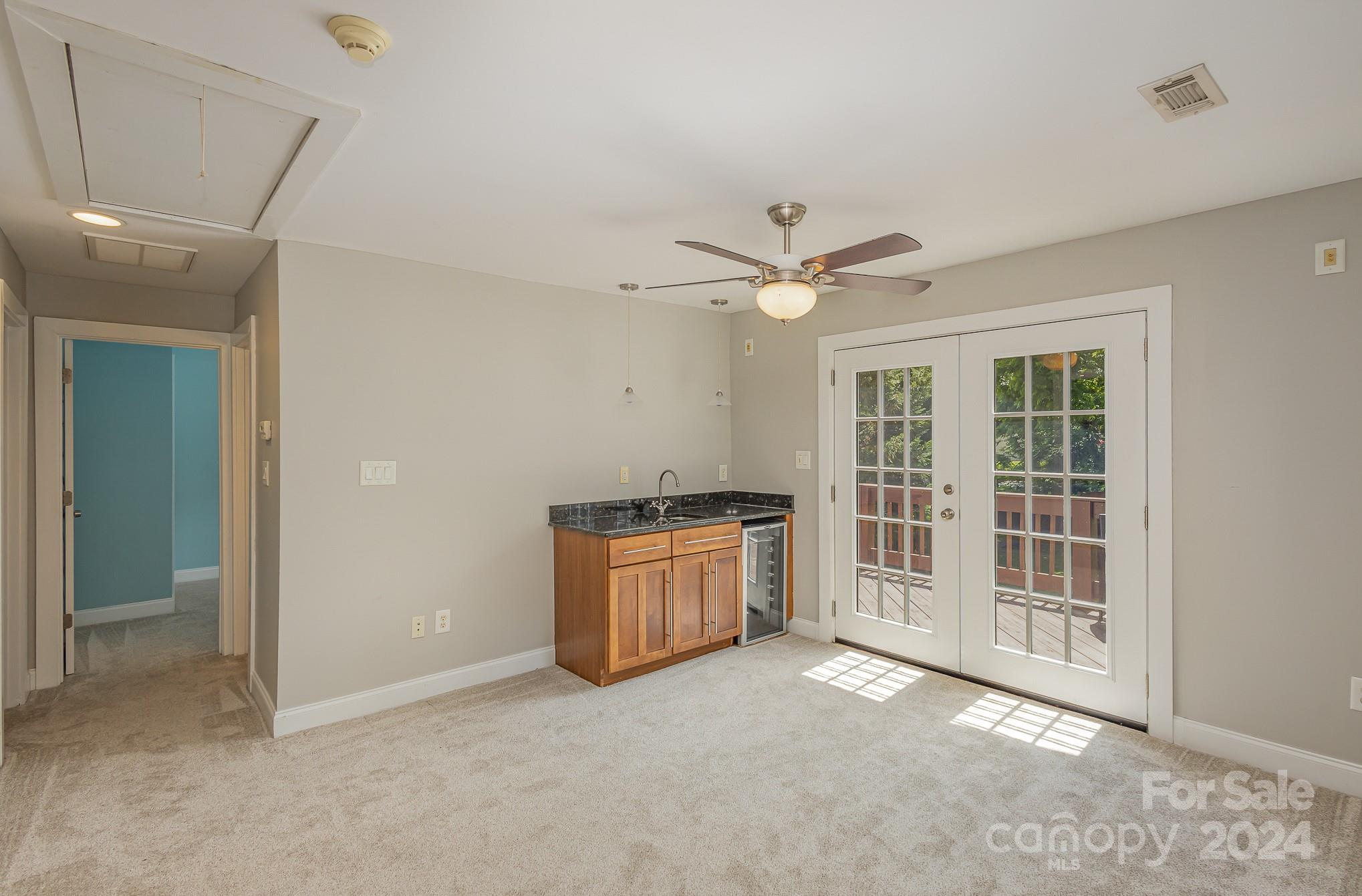 The Arts District - Residential