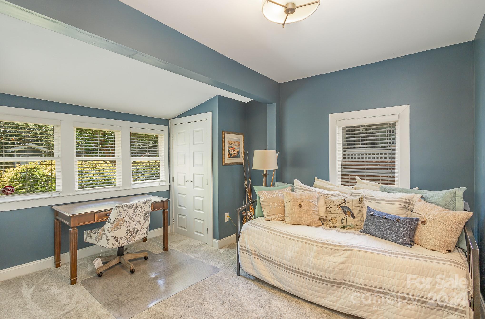 The Arts District - Residential