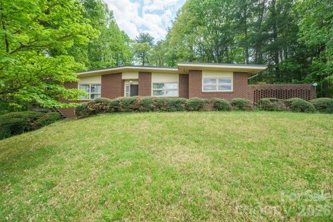 Photo of 4543 Hickory Boulevard, Granite Falls, NC 28630 (MLS # 4374200)