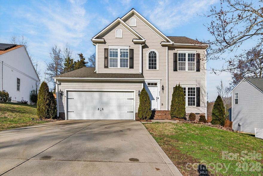 Welcome to effortless lakeside living! This well-maintained and turn key home has been thoughtfully updated with brand new flooring, carpeting, and a new water heater in 2023. Tech-savvy buyers will love the built-in speakers throughout the home and the fully wired ethernet ports in every single room, making this one of the most connectivity-ready homes on the market. Step outside and unwind on the rear deck overlooking your private backyard.

This wonderful home places you steps away from everything that makes life enjoyable, public lake access within 2 miles, community boat storage, a sparkling community pool, and regularly arranged community events that bring neighbors together. Walking distance to schools and just minutes from lakeside dining, Camp Thunderbird, the YMCA, and convenient shopping.