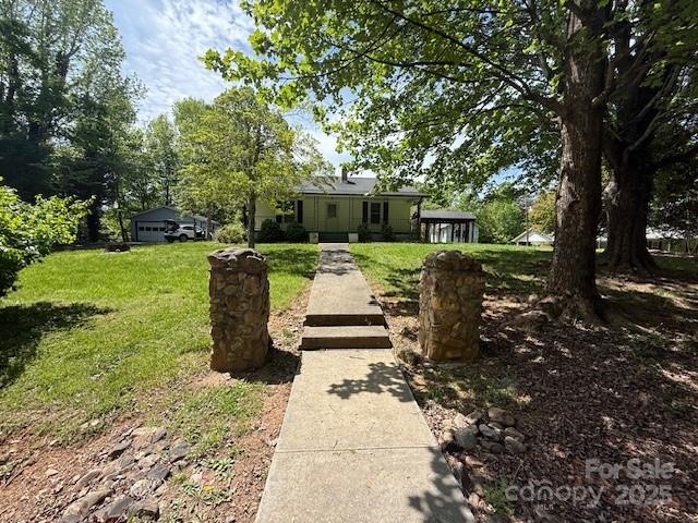 825 Ridge Road