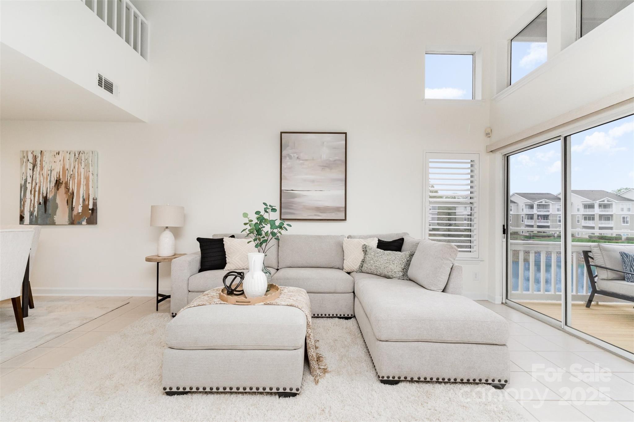 1008 Southwest Drive 8
