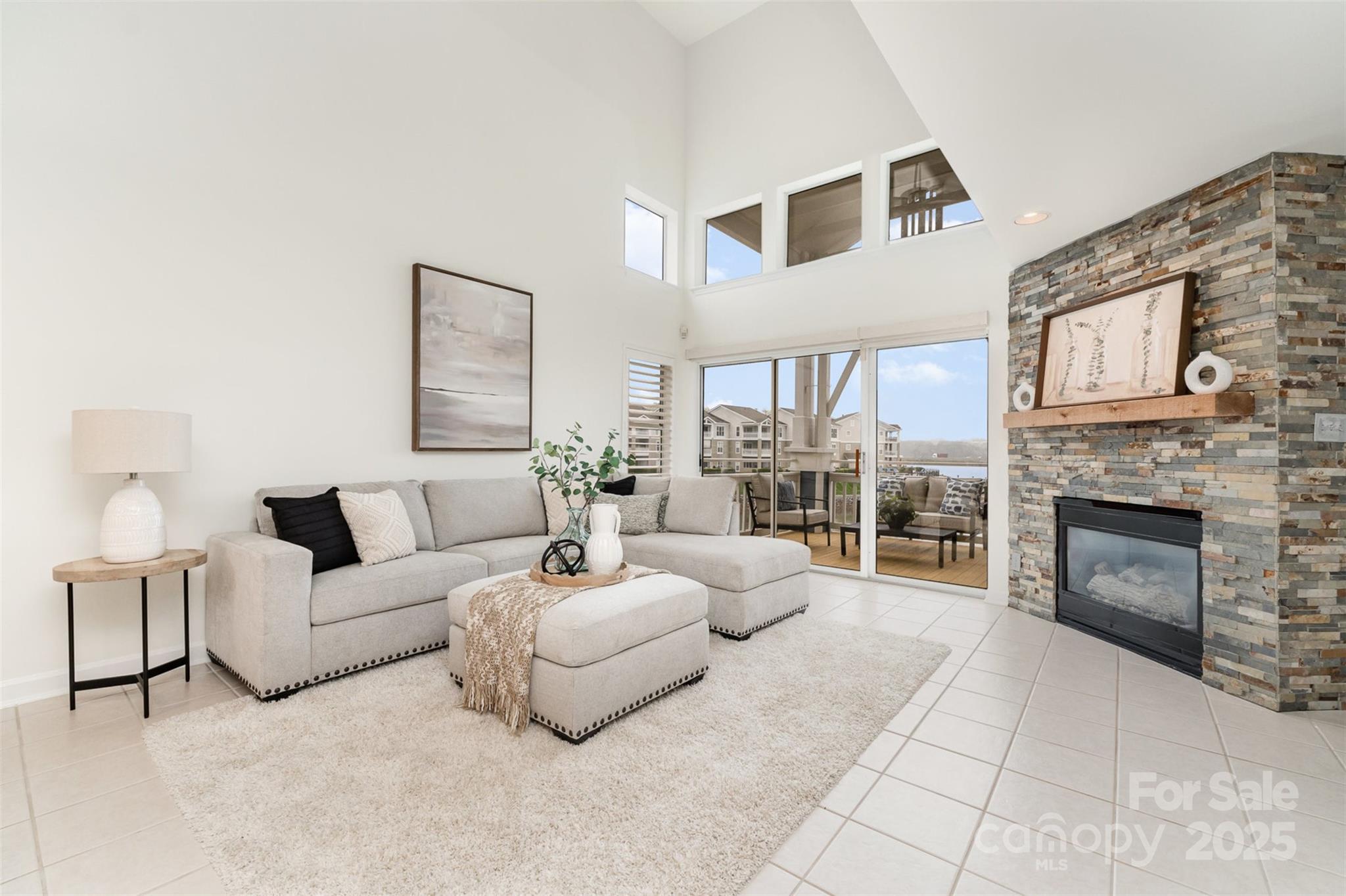 1008 Southwest Drive 8