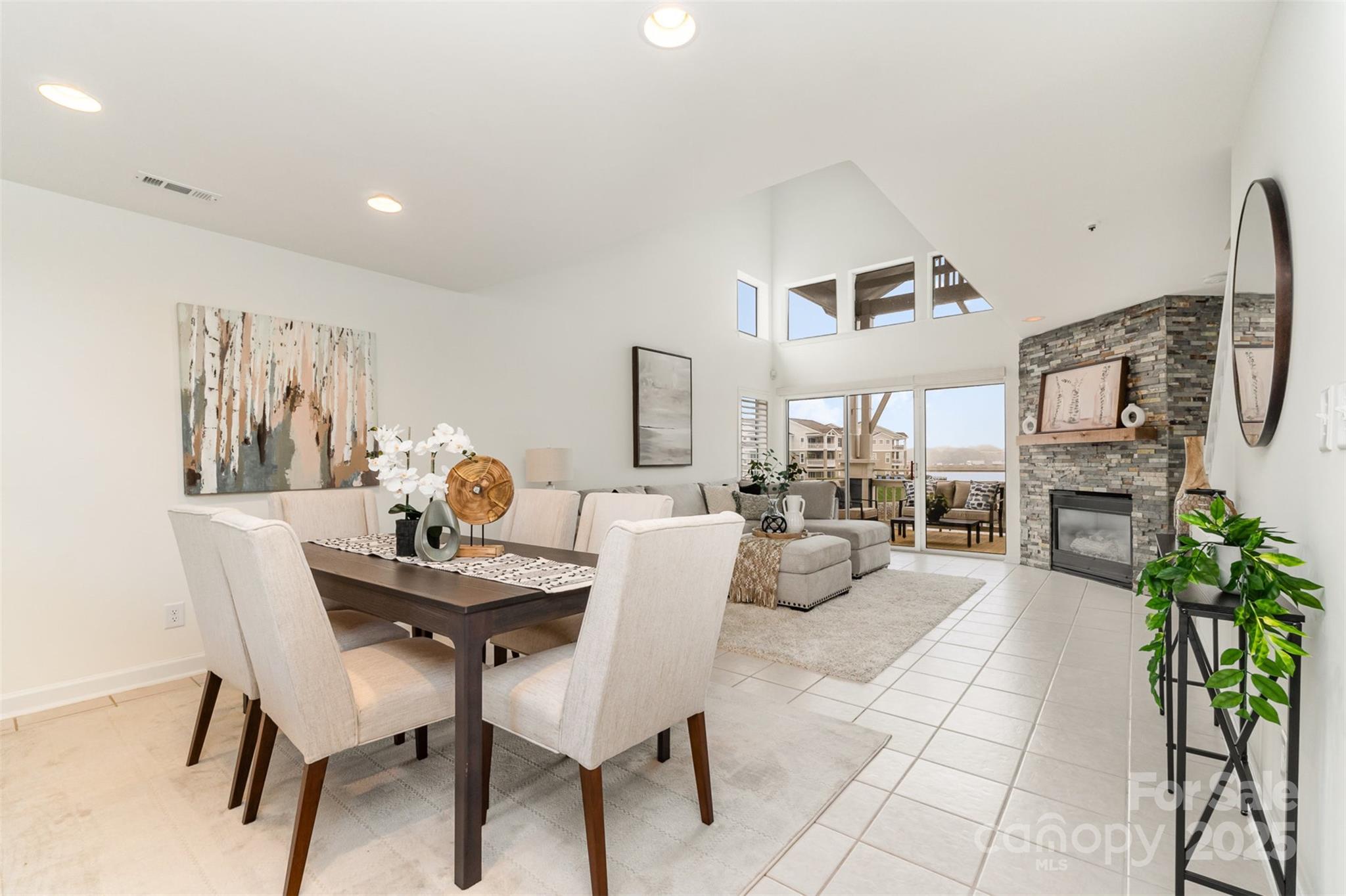 1008 Southwest Drive 8