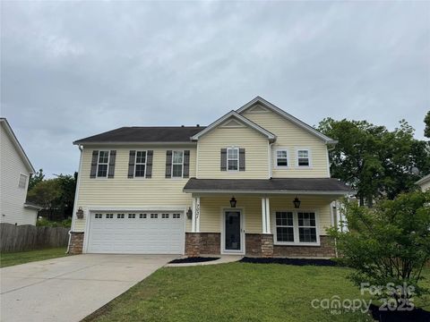 7031 Woodbridge Valley Circle Charlotte NC 28227