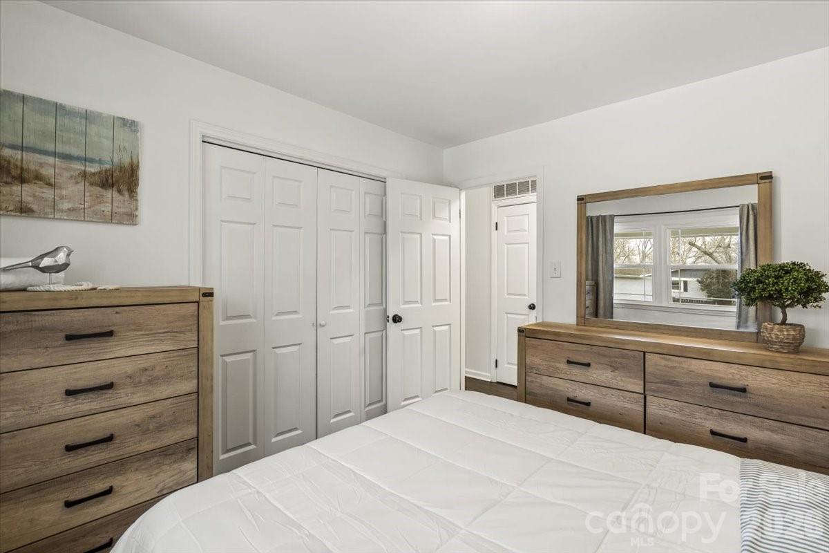 Crestmont - Residential