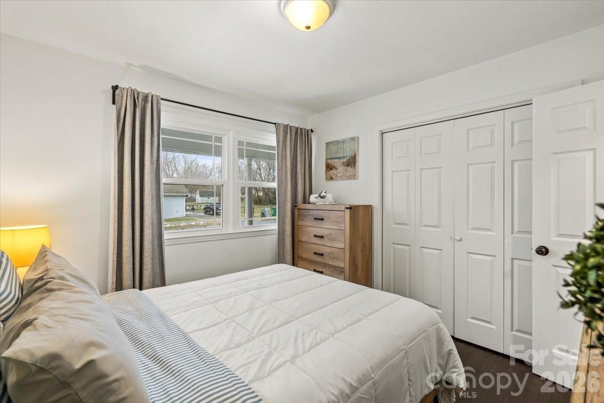 Crestmont - Residential