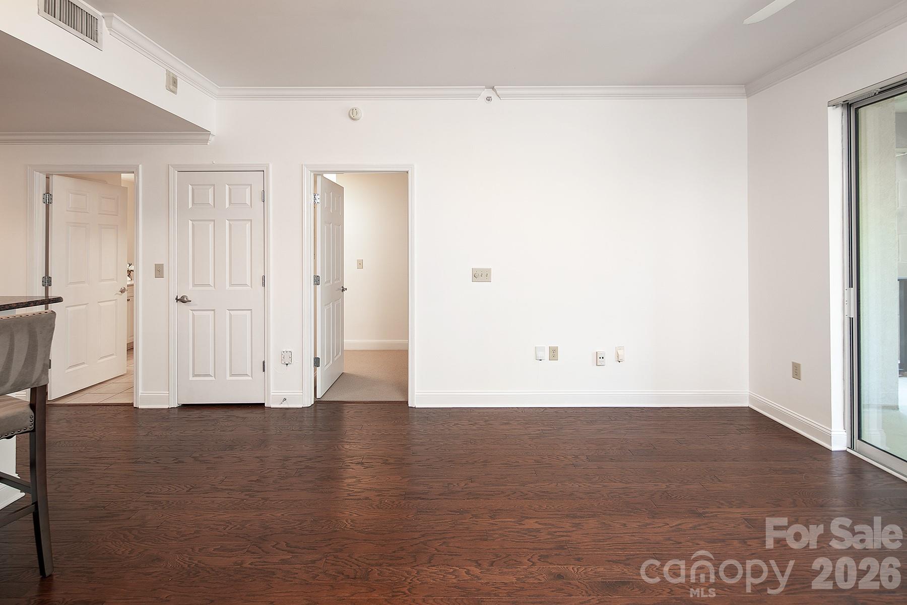 Fifth and Poplar - Residential