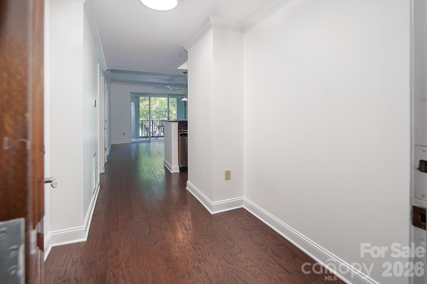 Fifth and Poplar - Residential
