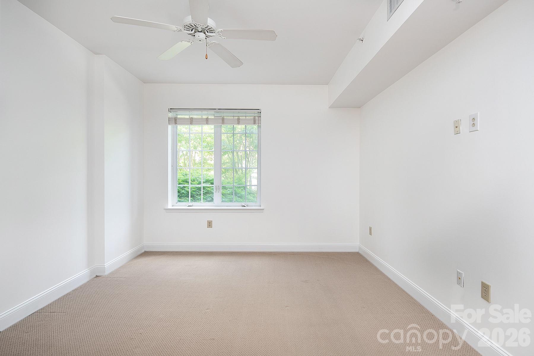 Fifth and Poplar - Residential