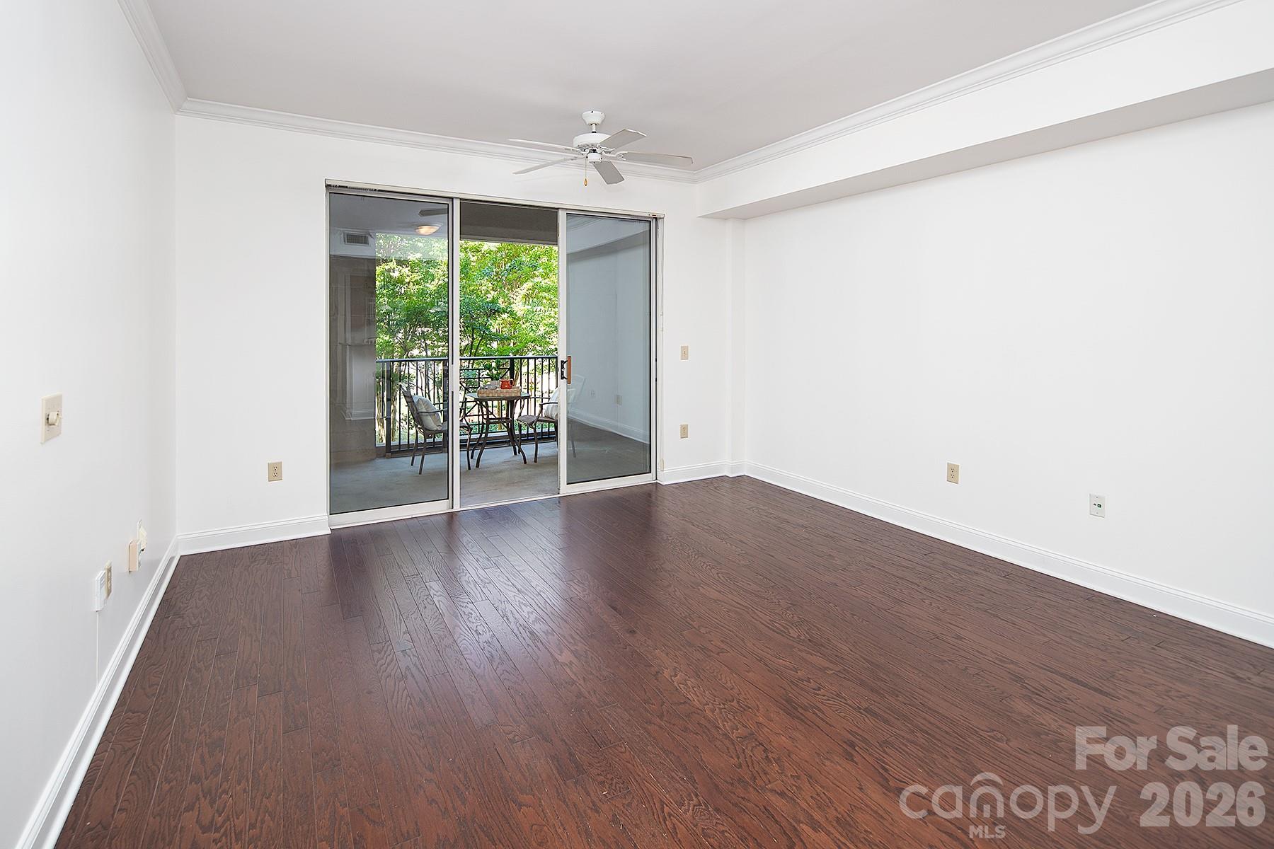Fifth and Poplar - Residential