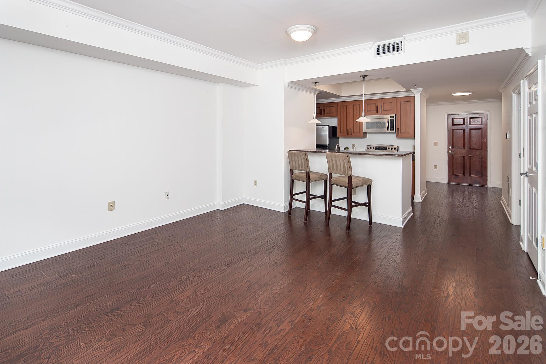 Fifth and Poplar - Residential