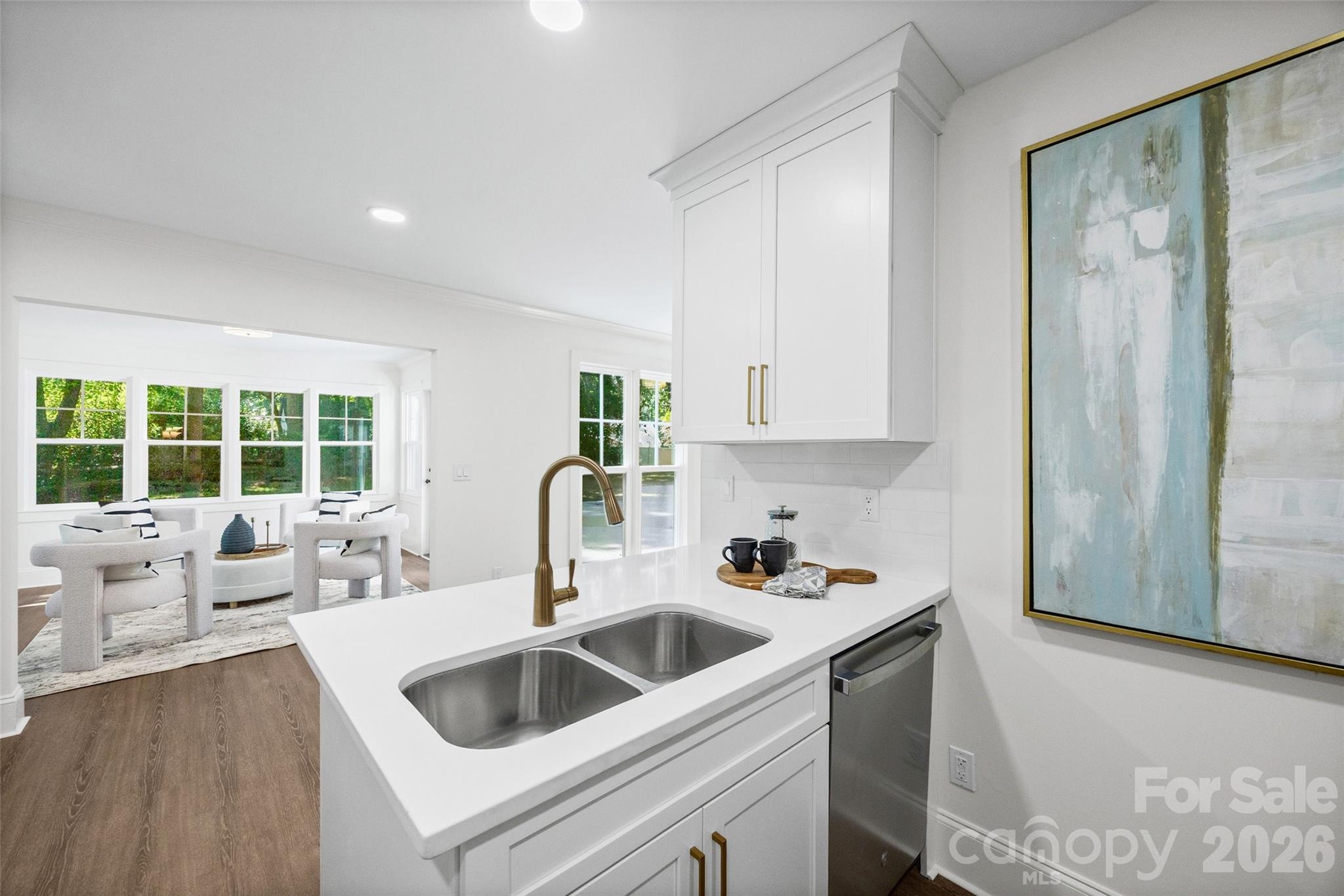 5318 Apple Blossom Court