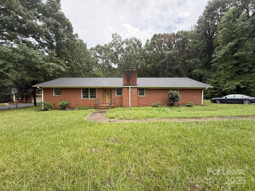 This charming, full-brick ranch sits on almost an acre of land. The lot is nice and level with a lot of space for gardening, recreation, or simply enjoying the peaceful surrounding. Inside, there's an open layout with a spacious kitchen and 3 bedrooms and 2 full baths.

Perfectly located just minutes from major highways and local shops, you'll enjoy both the quiet living and easy access to everyday convenience.