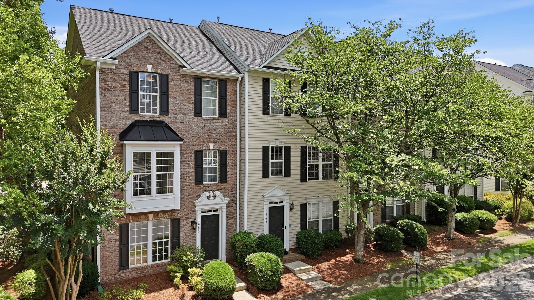 11705 Fiddlers Roof Lane