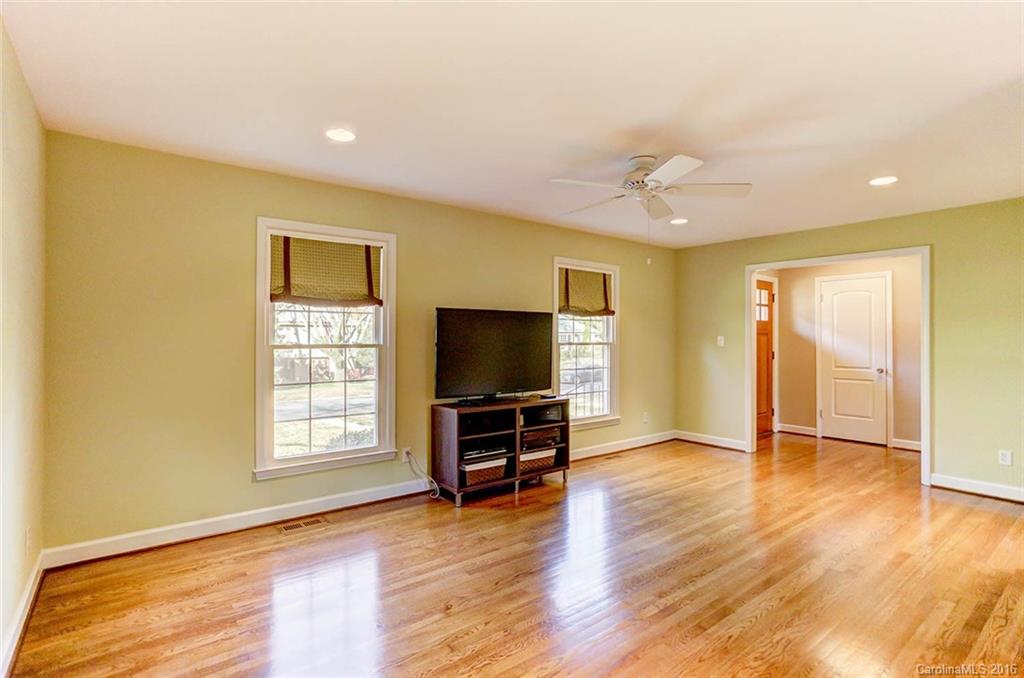 Beverly Woods - Residential