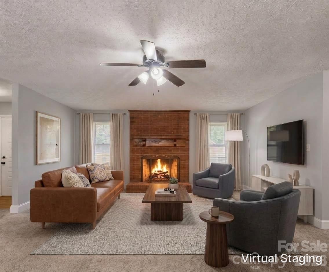 506 Goldmoor Drive NE