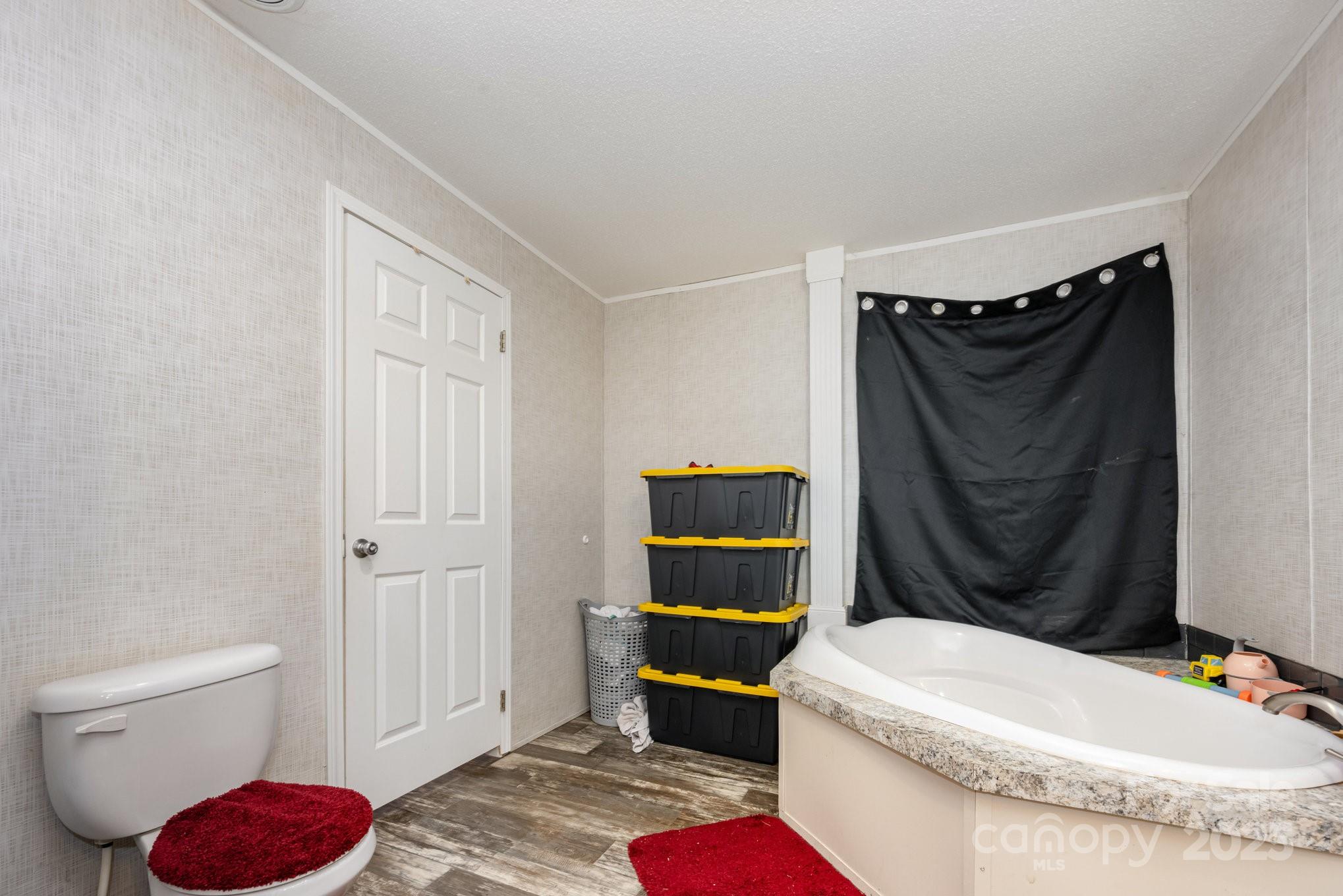 Lynn Ridge - Residential