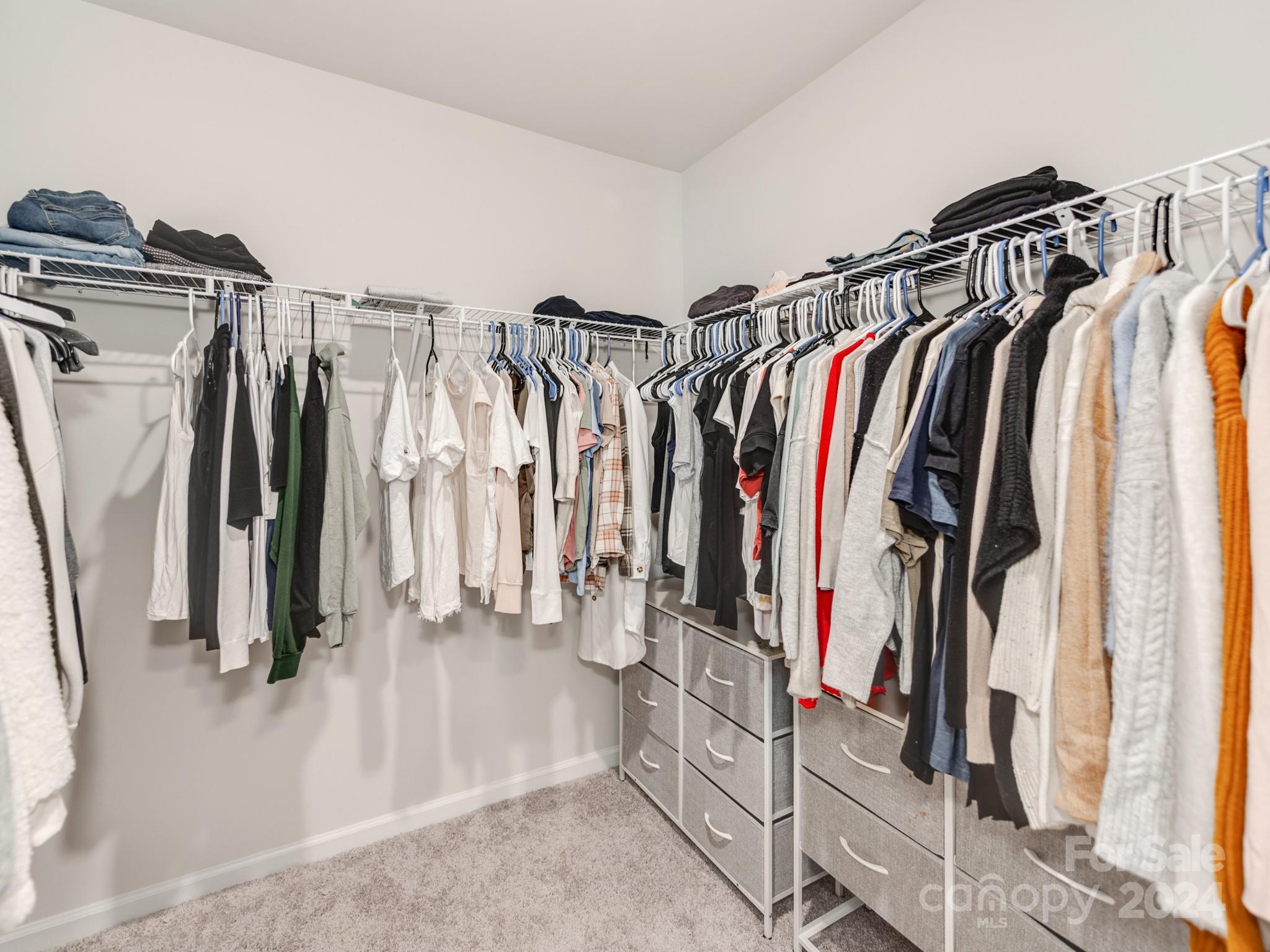 Field Crest Farm - Residential