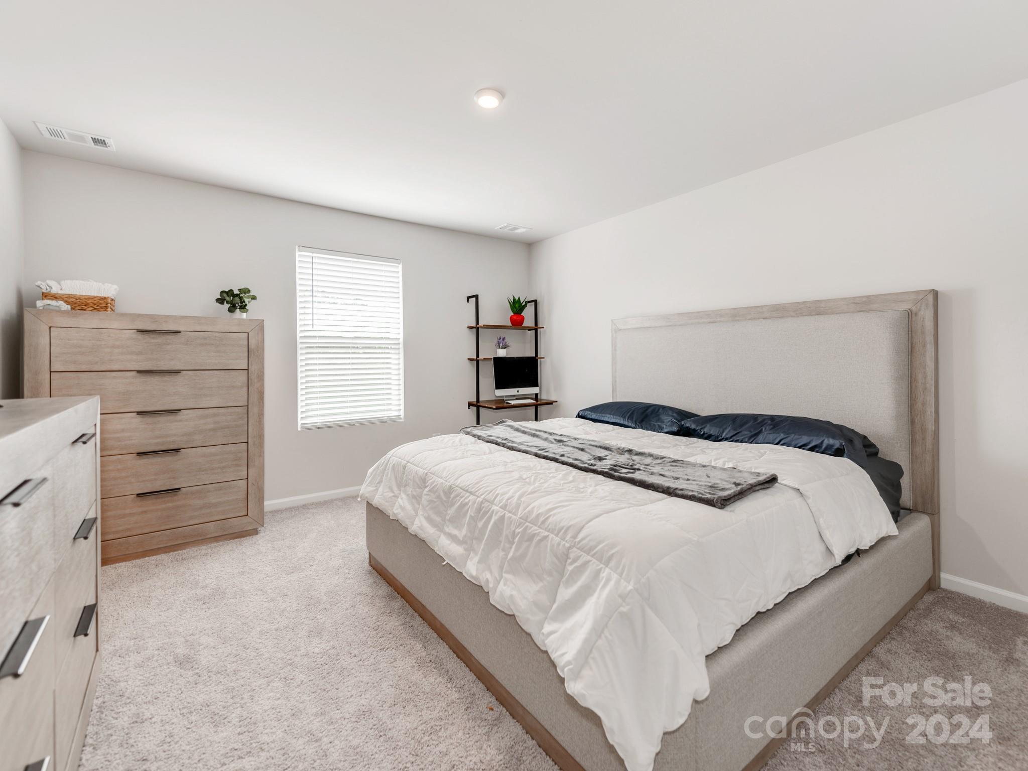 Field Crest Farm - Residential