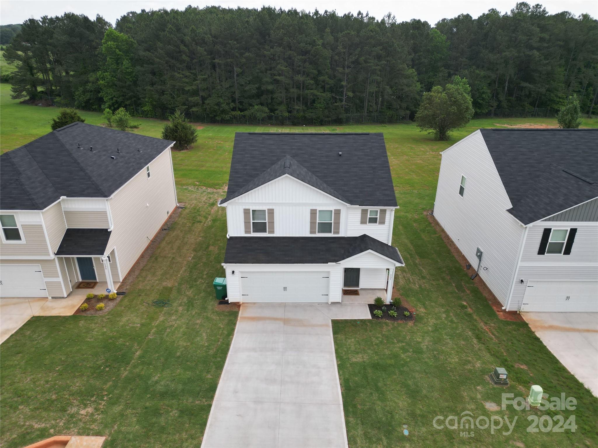 Field Crest Farm - Residential
