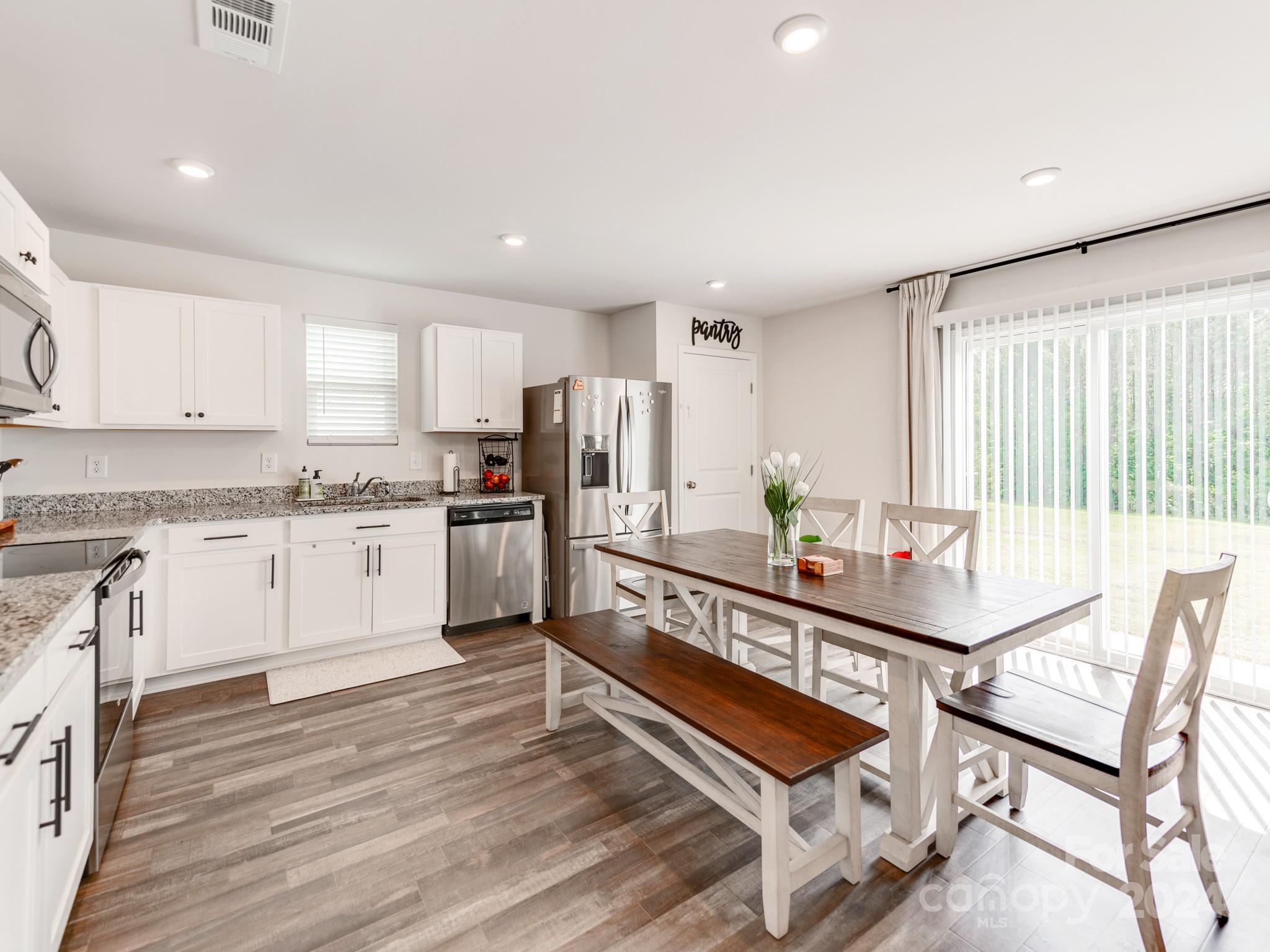 Field Crest Farm - Residential