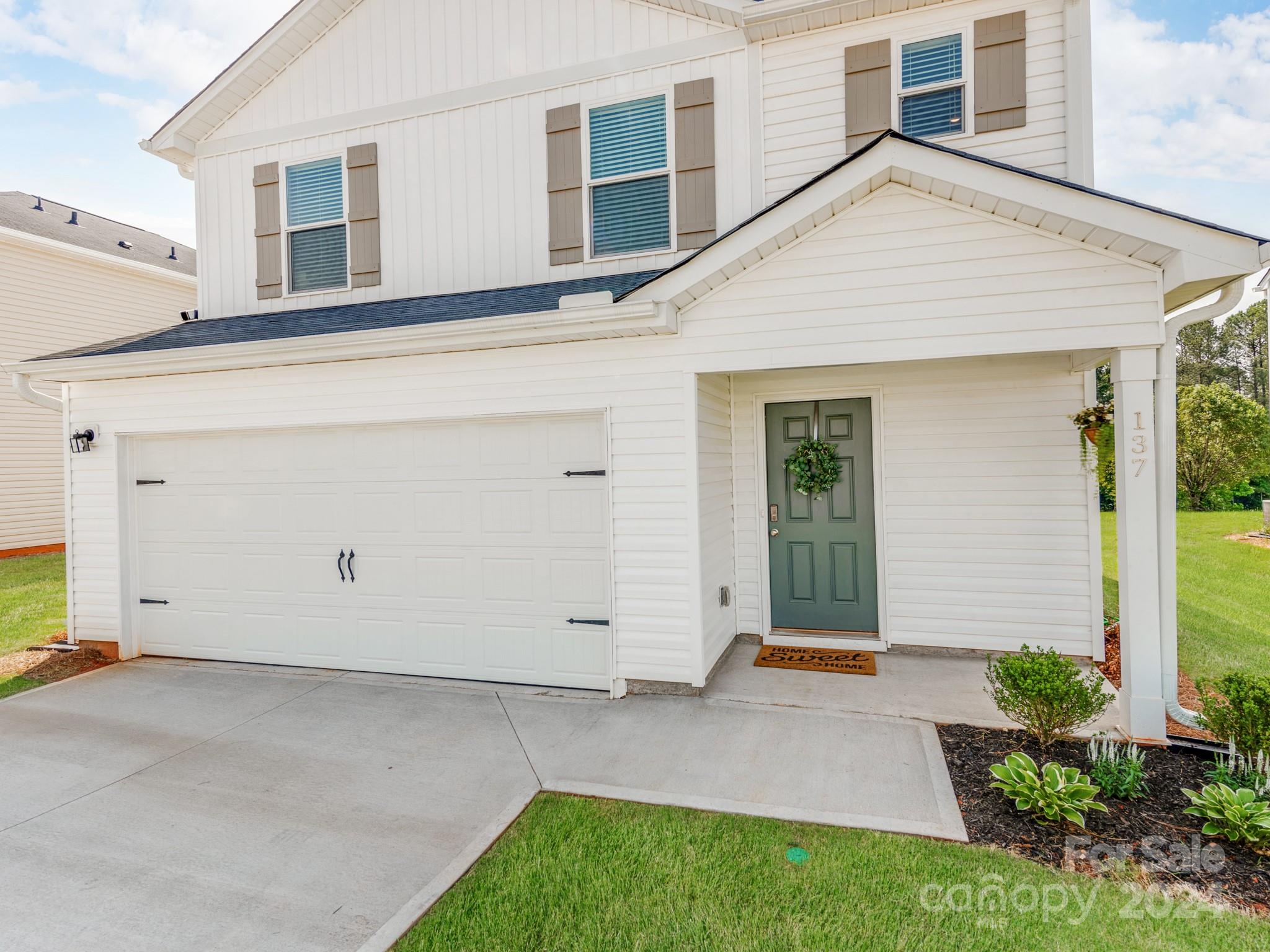 Field Crest Farm - Residential