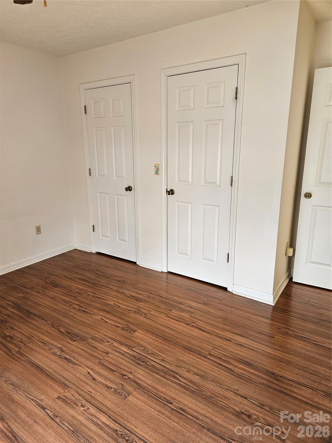 Stradley Mountain Park - Residential