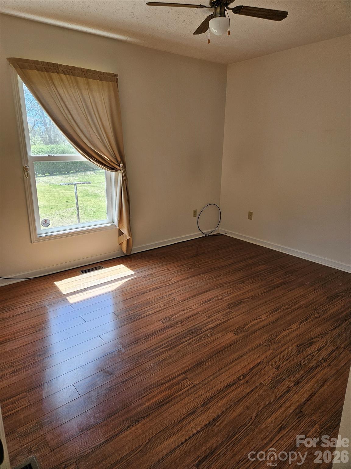 Stradley Mountain Park - Residential