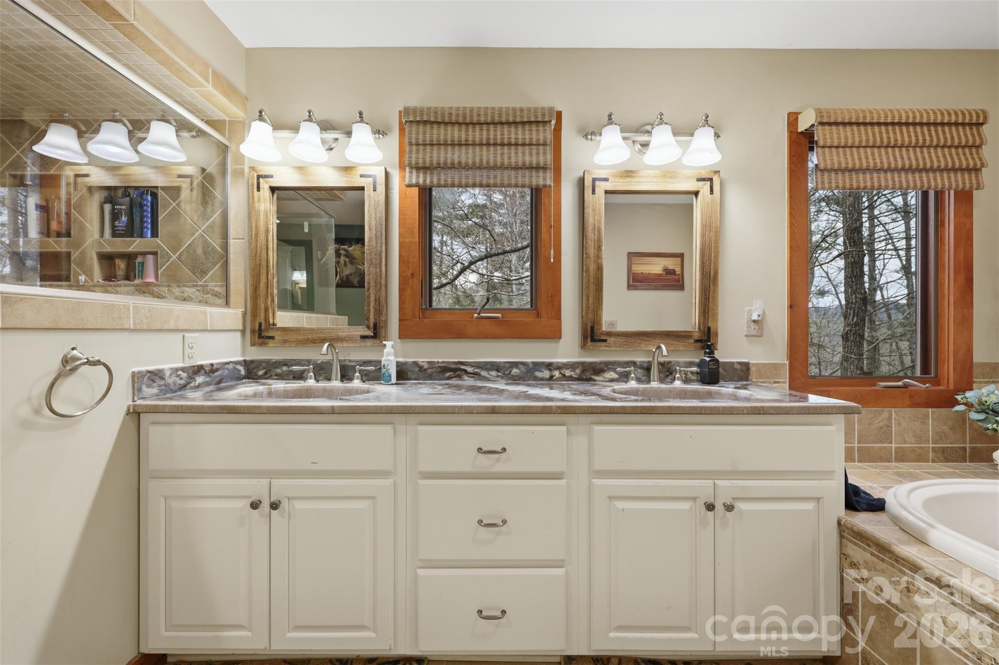 Leatherwood Mountains - Residential