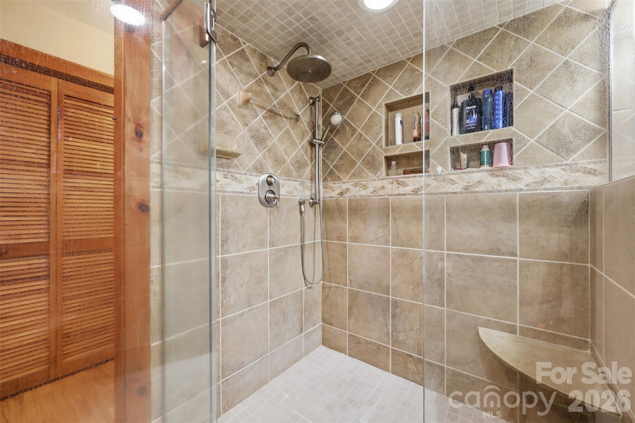 Leatherwood Mountains - Residential