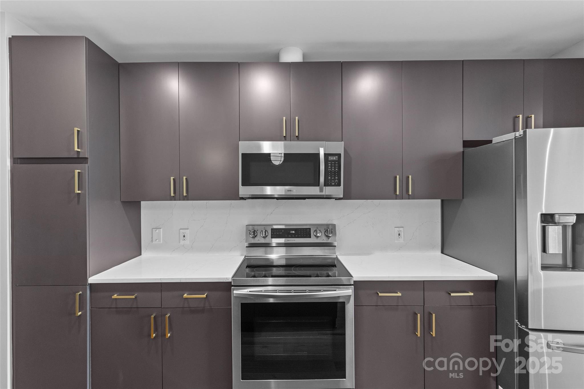 Avenue Condominiums - Residential