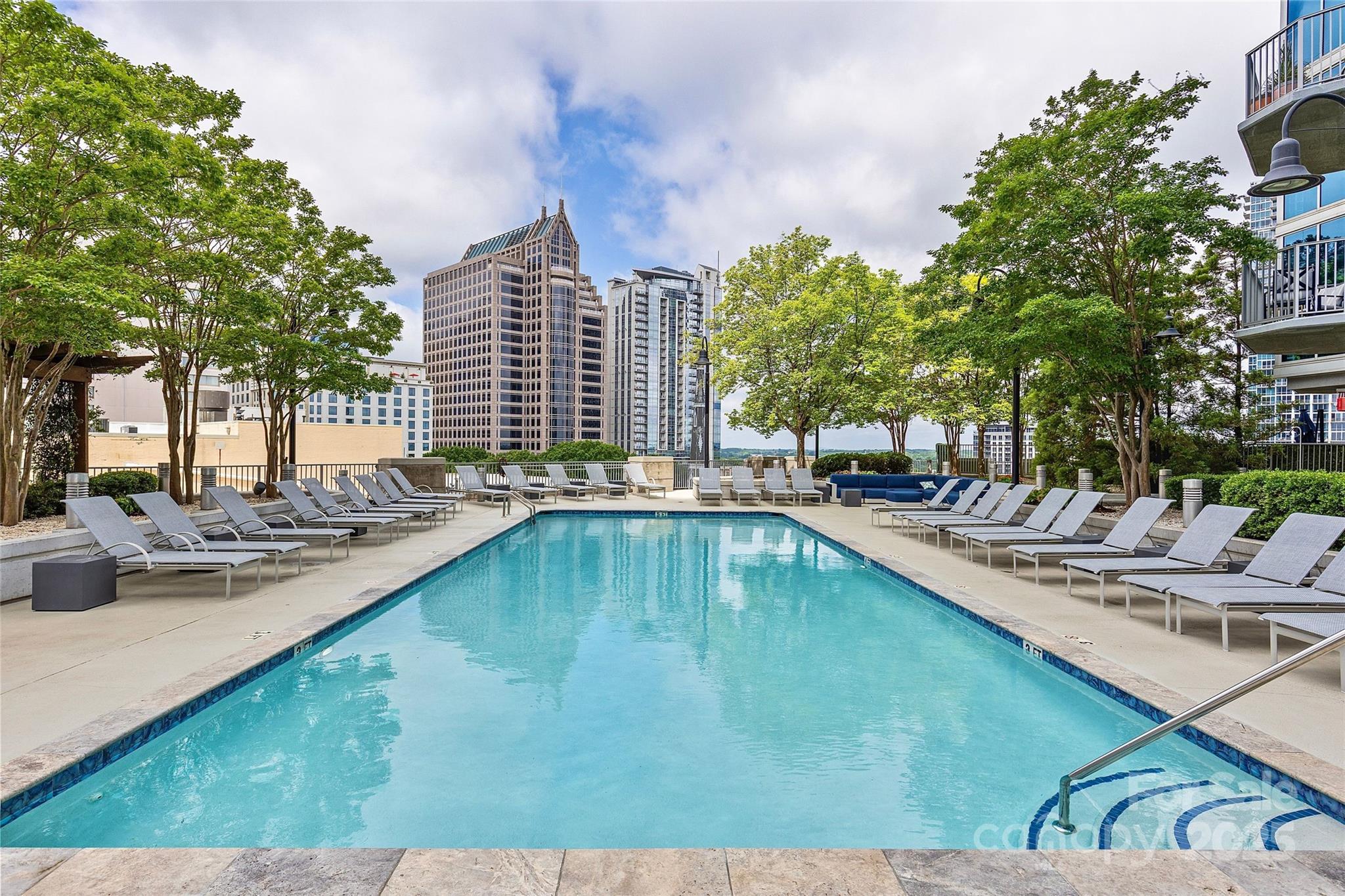 Avenue Condominiums - Residential