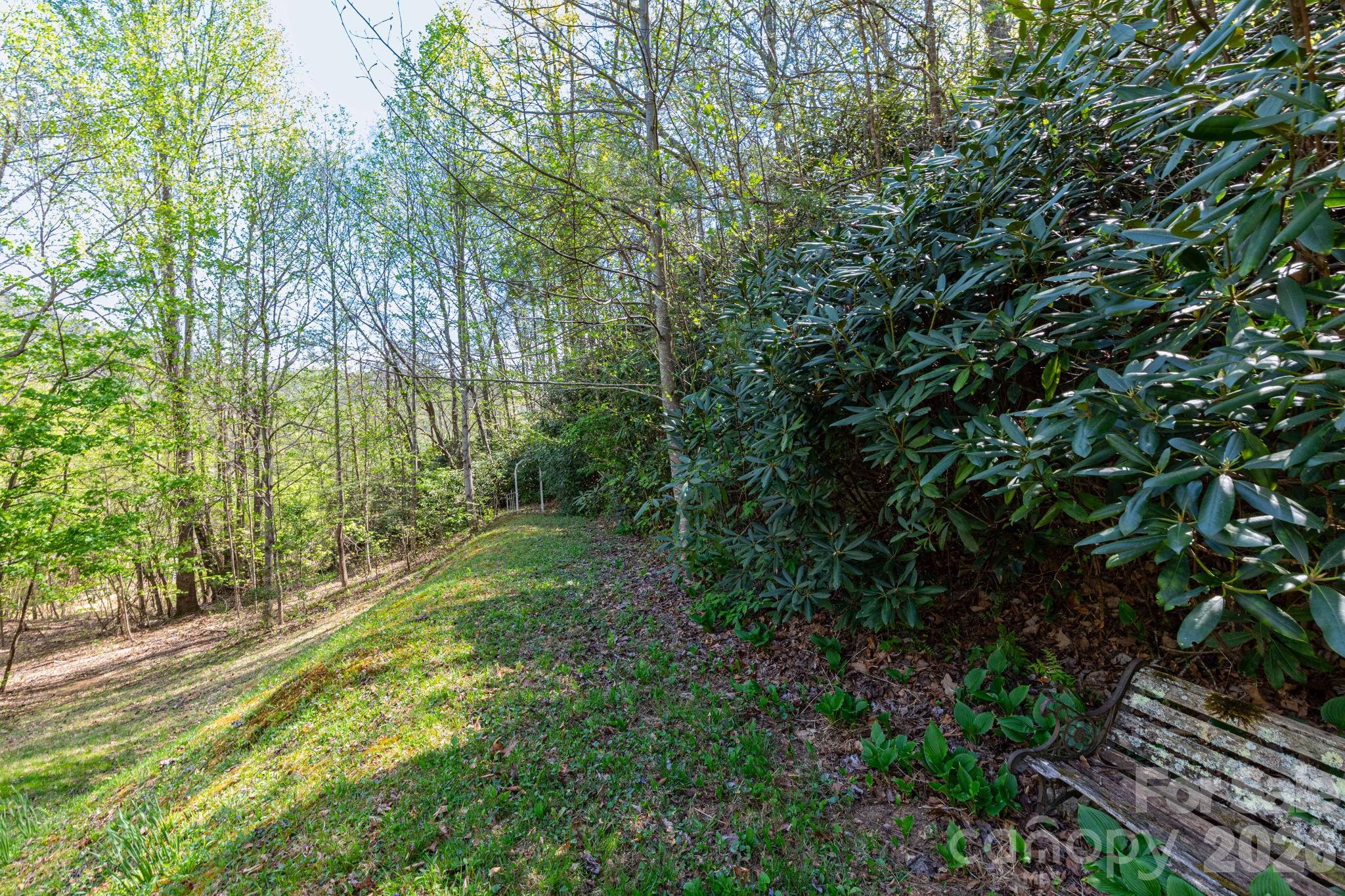 Ruth Villa - Residential