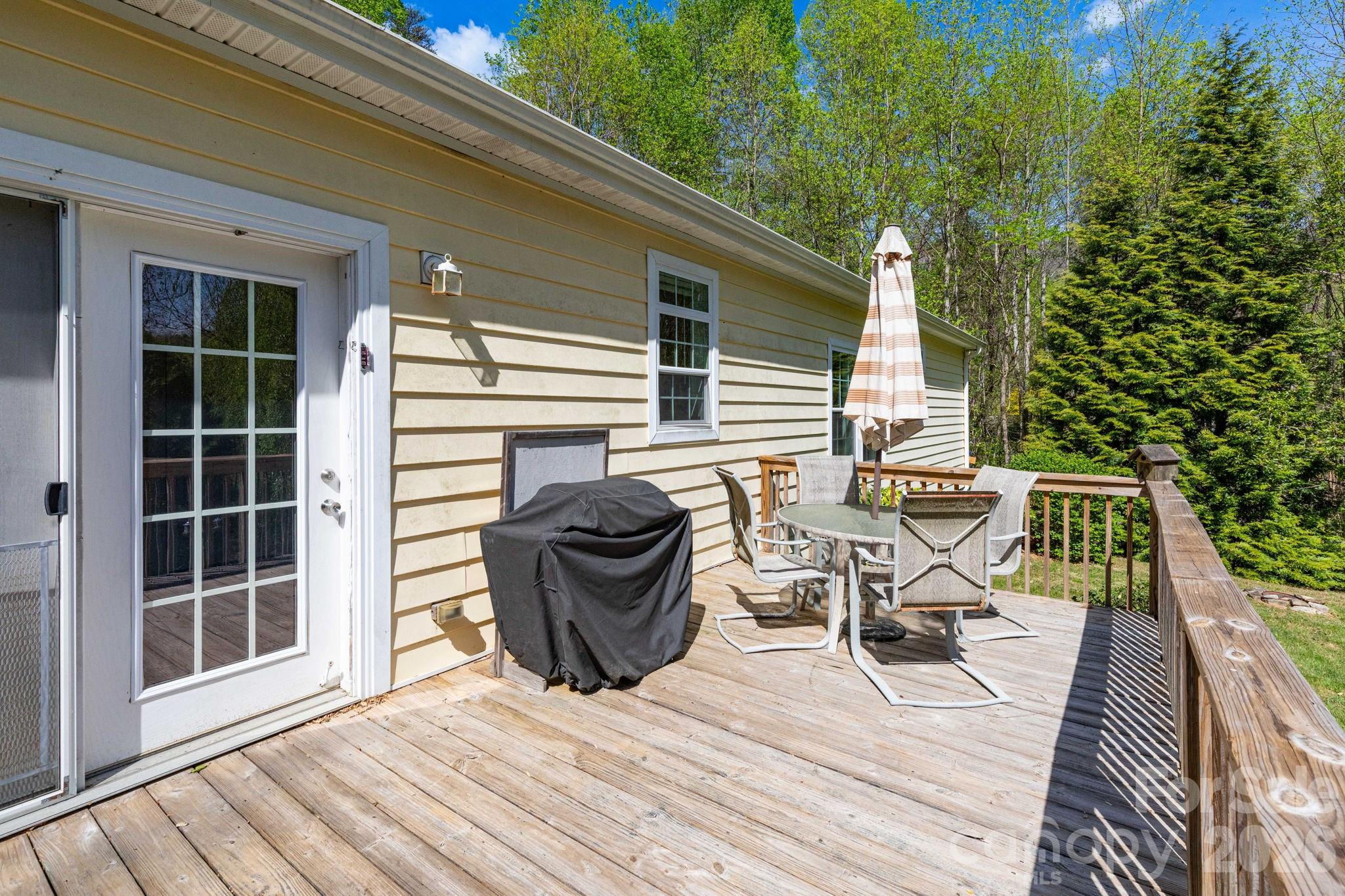 Ruth Villa - Residential