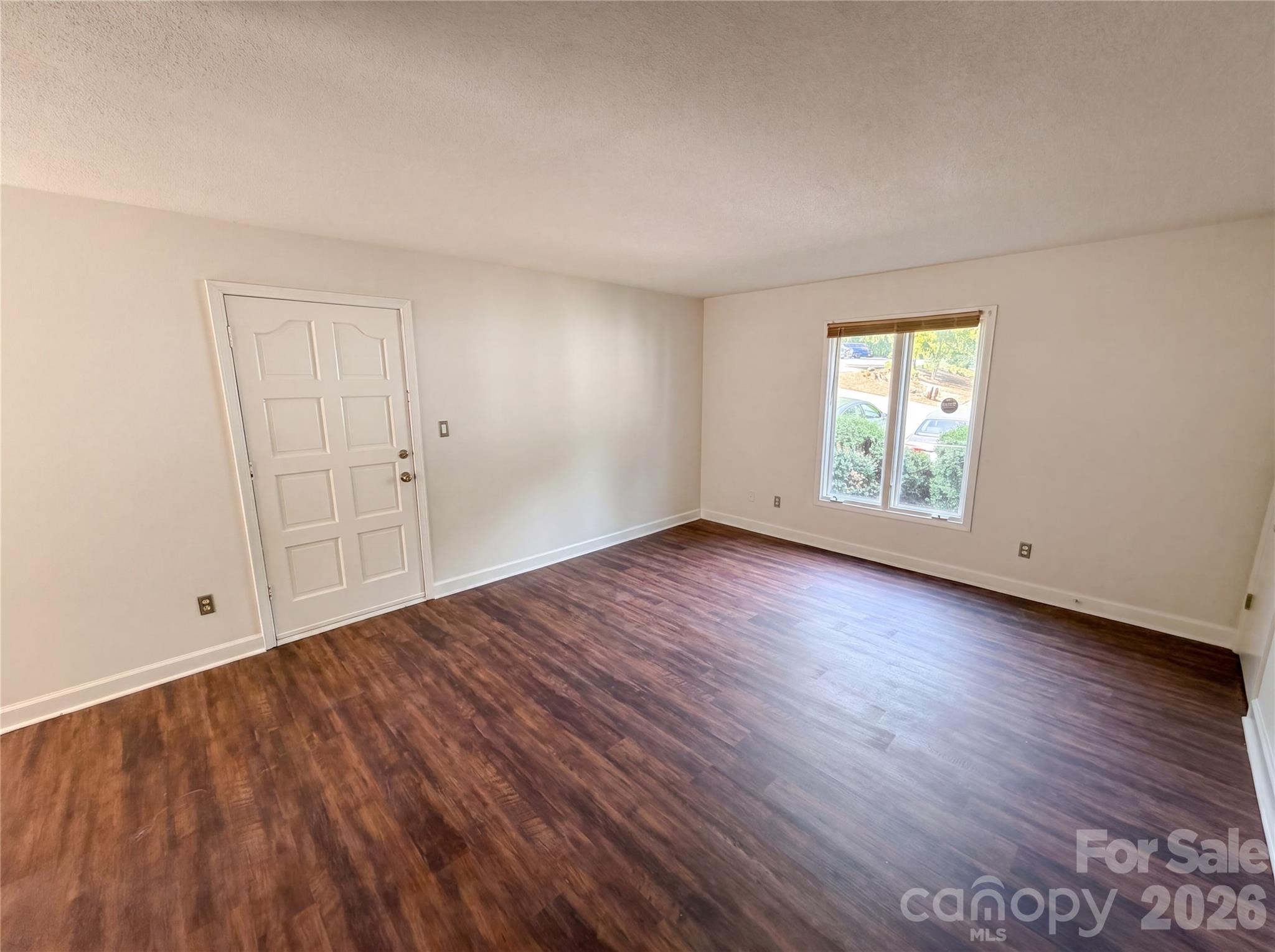 Sharon Lakes - Residential