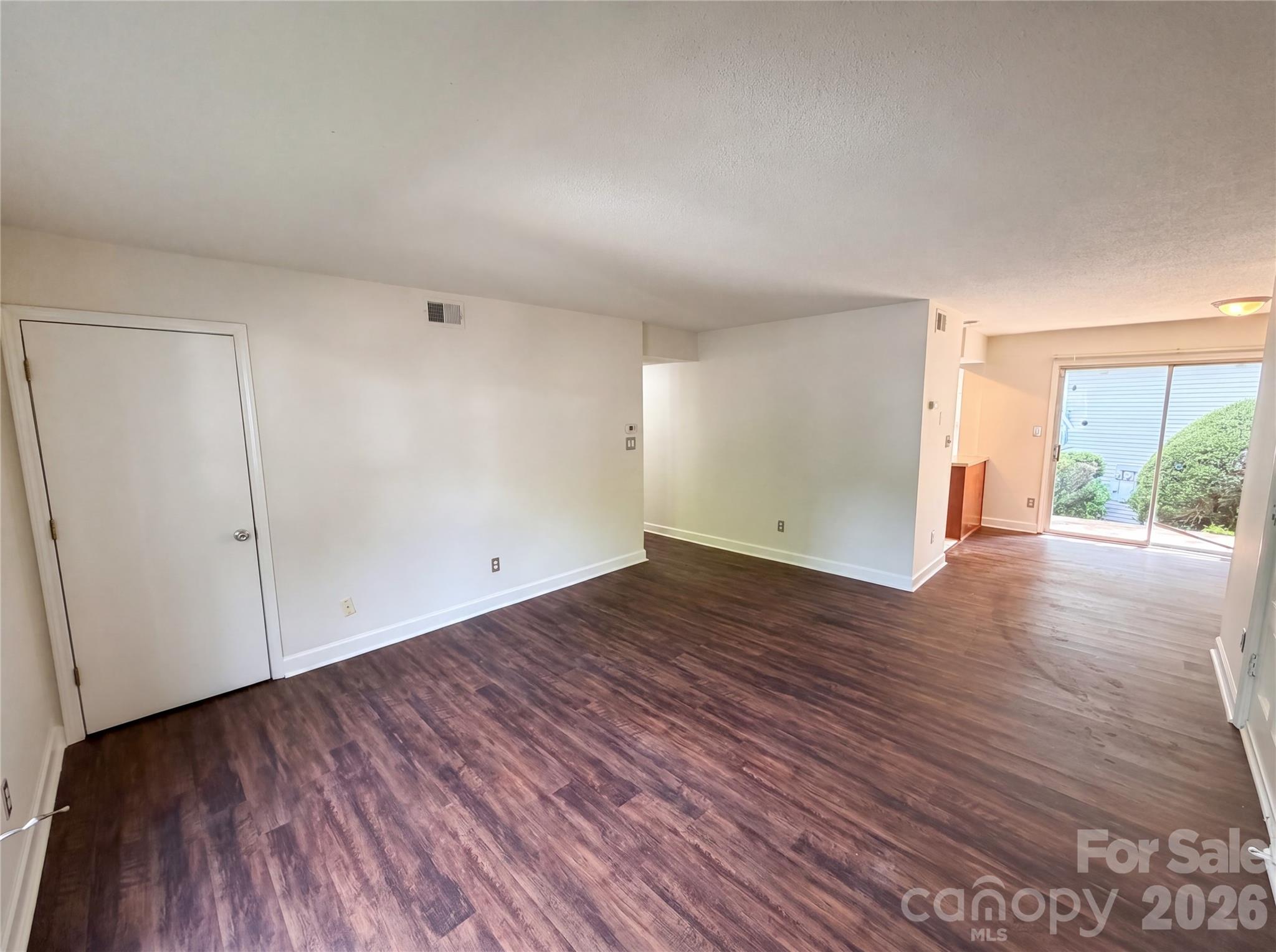 Sharon Lakes - Residential