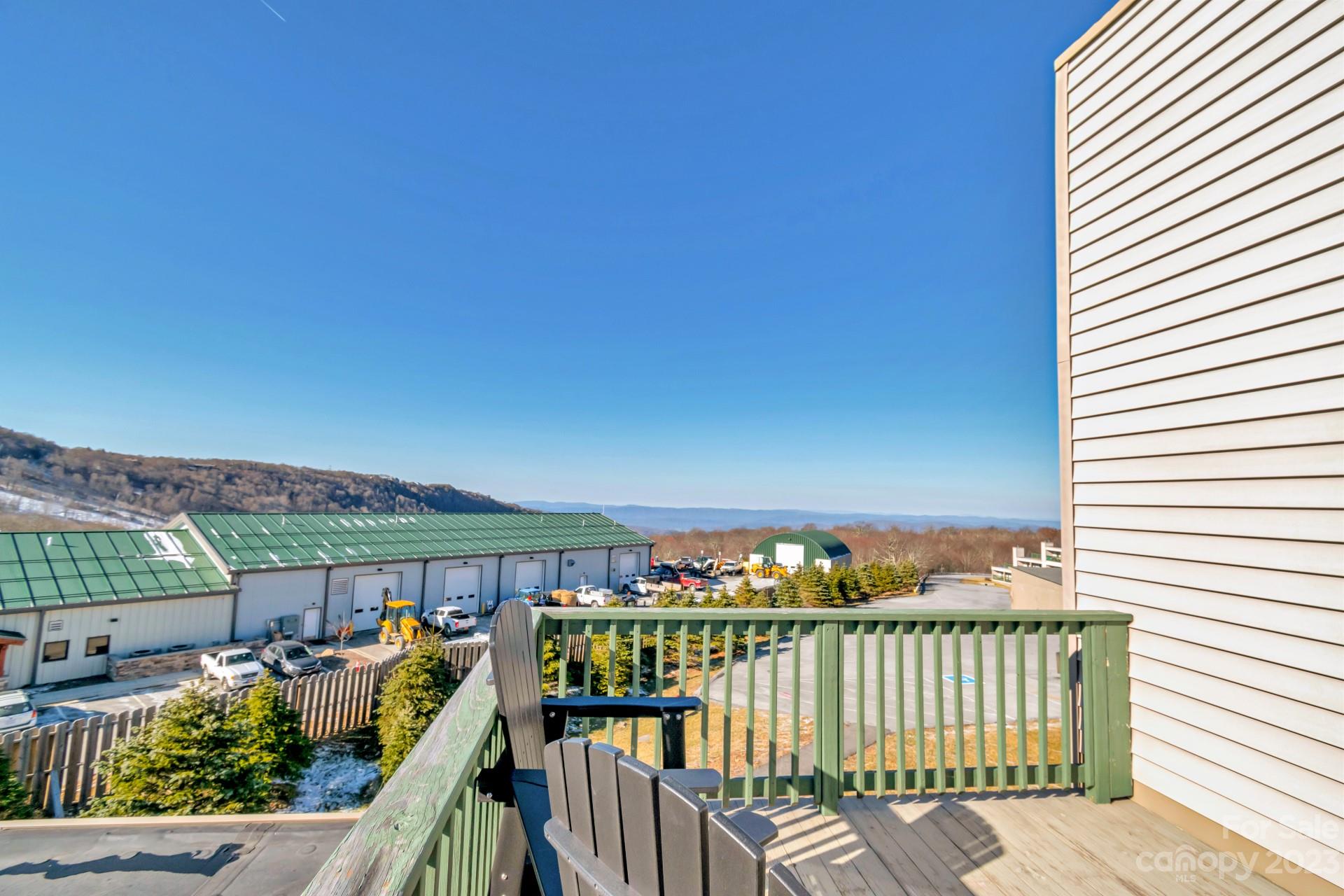 Pinnacle Inn - Residential