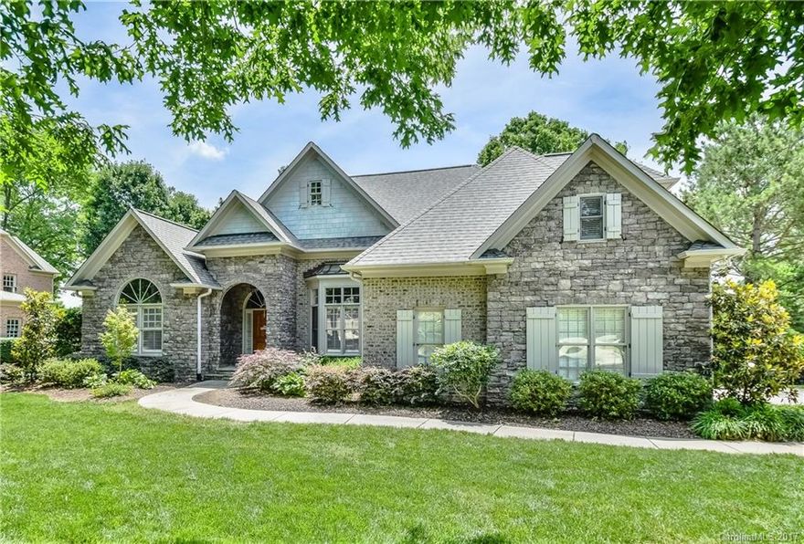 Gorgeous Ranch w/4th BR & Bonus up! Right sized living on River Run Golf Course.  Entertain your guests with this open floor plan featuring Kitchen w/ granite & tile, coffered ceilings in GR, open to Breakfast overlooking deck.  MBR & 2BRs on main. Trey ceilings in DR, Foyer & Kitchen, stack stone FP, Plantation Shutters, Hardwoods, Island & Bar seating in Kitchen. MBR has dual basins, spacious closet, Jacuzzi tub, oversized shower. Upper floor has BR, full bath plus bonus room. So many extras!