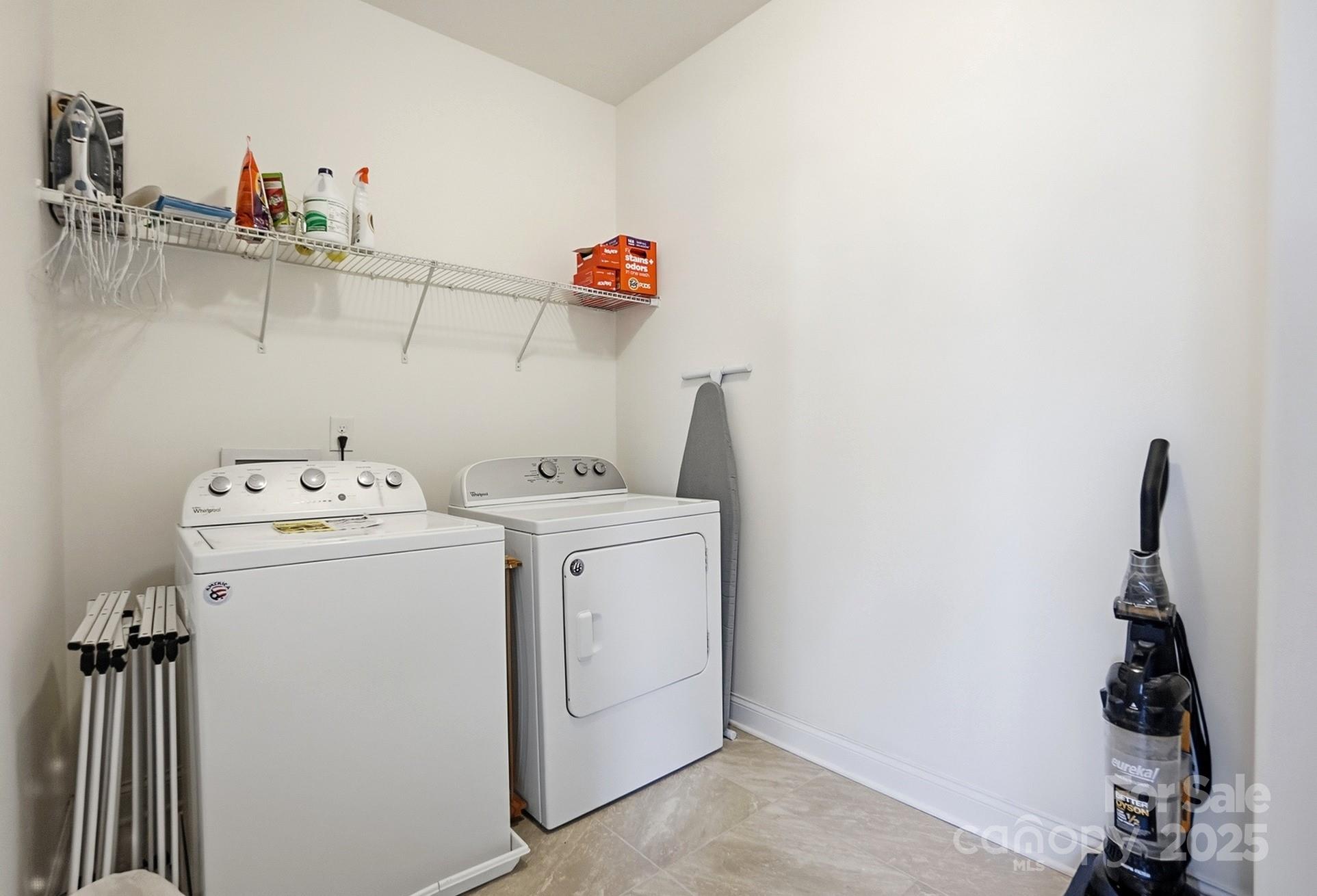 Kellswater Bridge - Residential