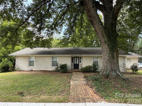 Photo for 608 Margaret Drive