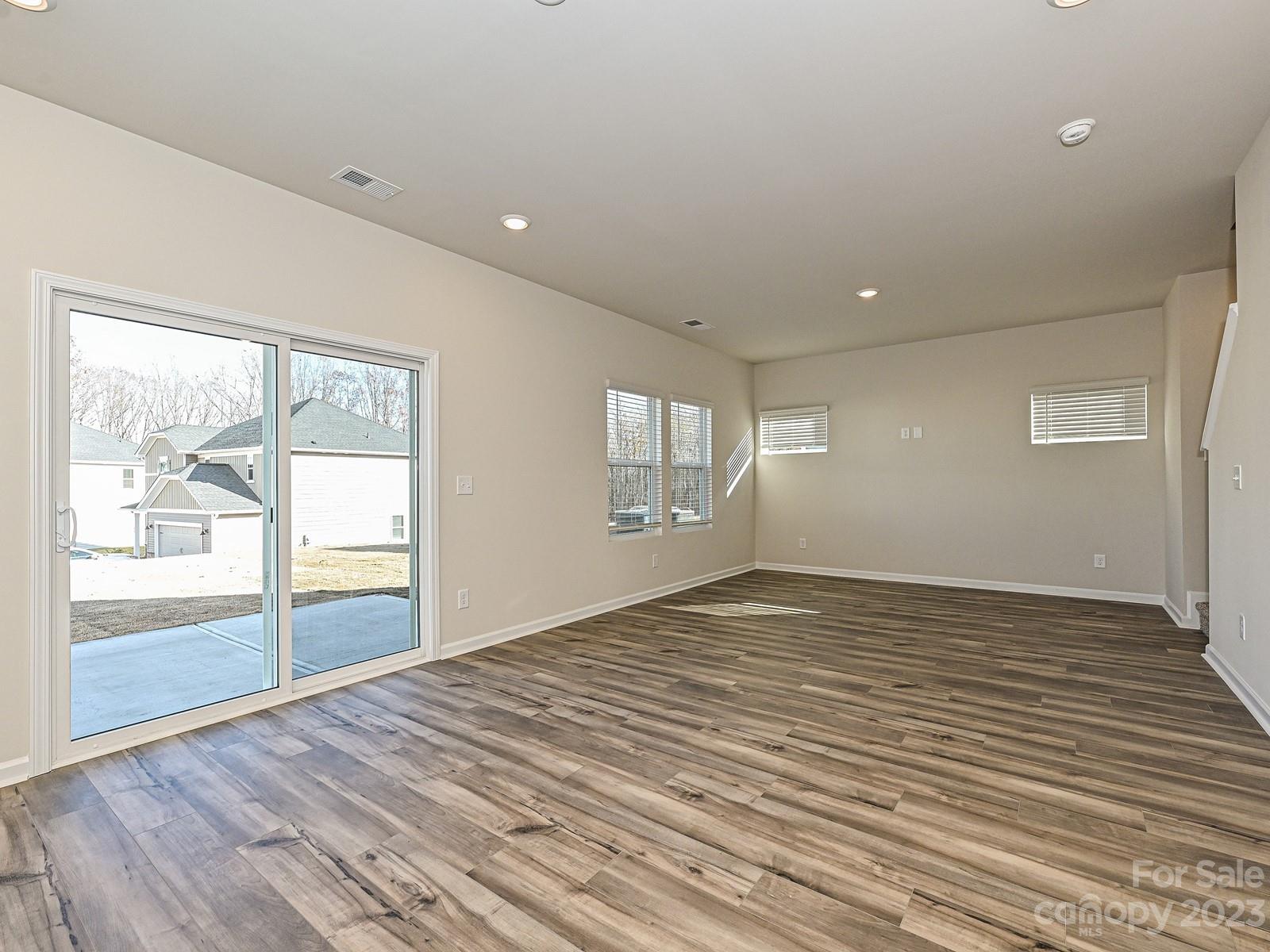 Harper Landing - Residential