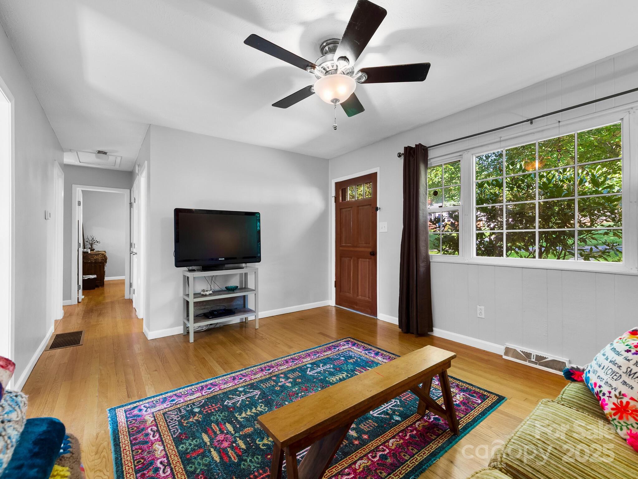 8 Vista Knoll Road